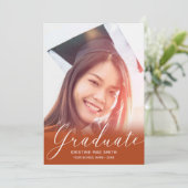 Faire-part Moderne Orange White Calligraphie Photo Graduation (Debout devant)