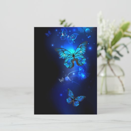 Faire-part Morpho Butterfly in the Dark Background (Debout devant)