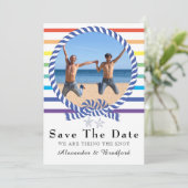 Faire-part Nautical Rainbow Stripe Gay Wedding Enregistrer la (Debout devant)
