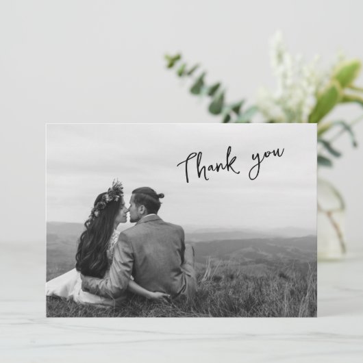 Faire-part Noir et blanc manuscrit deux Mercis photo (Debout devant)