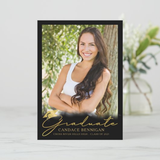 Faire-part Noir moderne Script 5 Photo Graduation (Debout devant)