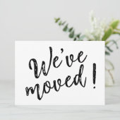 Faire-part Nous avons déménagé Modern Handwritten Script  (Debout devant)
