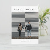 Faire-part Officially Divorced Modern Announcement Photo Card (Debout devant)