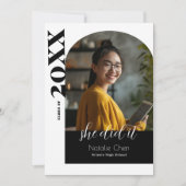 Faire-part Photo Arc Noir Moderne Elle L'A Fait Graduation (Devant)