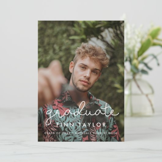 Faire-part photo de graduation du script mignon (Debout devant)