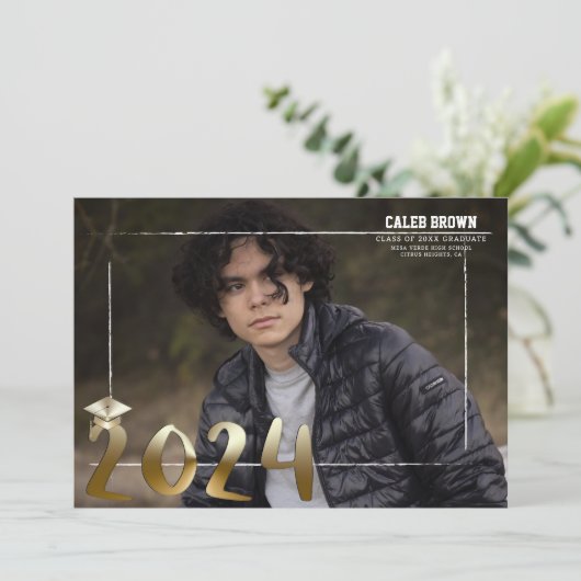 Faire-part photo de graduation Gold Border Grad (Debout devant)