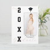 Faire-part photo Pink & Black Graduation (Debout devant)