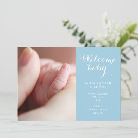 Faire-part Photos Monogramme Bleu Script Naissance (Debout devant)