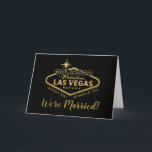 Faire-part plié Mariage Las Vegas - Or<br><div class="desc">Las Vegas Elopement Mariage Faire-part Card avec le célèbre Welcome to Las Vegas Connectez-vous avec effet de feuille d'or sur un arrière - plan noir de couleur modifiable. La conception créative et amusante des polices à l'intérieur de la carte pliée est entièrement personnalisable, et vous pouvez ajouter des photos partout...</div>