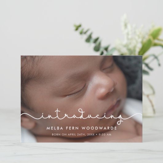 Faire-part Police mignonne simple Introduction photo bébé (Debout devant)