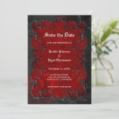 Faire-part Red Gothic halloween wedding save the date (Debout devant)