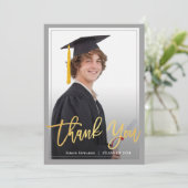 Faire-part Remerciement de photo de remise de diplôme gris et (Debout devant)