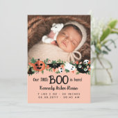 Faire-part Rose Vive Notre Petit Boo Est Ici Bébé Halloween (Debout devant)