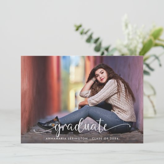 Faire-part Script manuscrit simple Moderne de la photo Gradua (Debout devant)