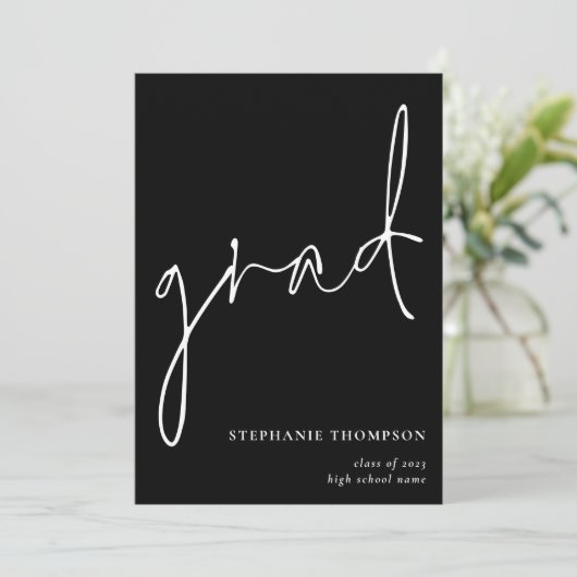 Faire-part Script moderne 2025 Graduation noire (Debout devant)