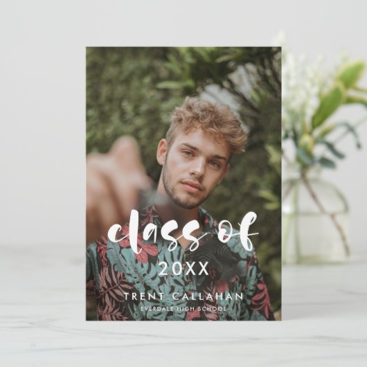 Faire-part Script moderne Classe de 2025 Diplôme photo (Debout devant)