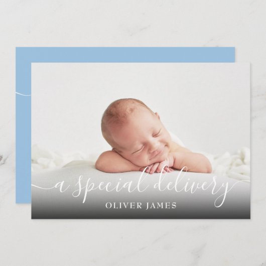 Faire-part Script simple Un Livraison Spéciale Bébé Photo Nai (Devant / Derrière)