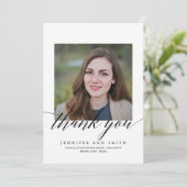 Faire-part Simple Calligraphie Graduation Photographie Merci (Debout devant)