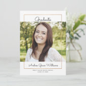 Faire-part simple de graduation moderne (Debout devant)