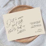 Faire-part Simple moderne Funny Coffee Cream Moving<br><div class="desc">Un design simple et moderne en faire-part mobile crème et noir avec une citation drôle qui dit "Juste en coque vous aimeriez toujours nous trouver" et vous pouvez personnaliser le reste du message "et nous envoyer des cartes de Noël", ajouter votre nouvelle adresse, signature et un court message au dos....</div>