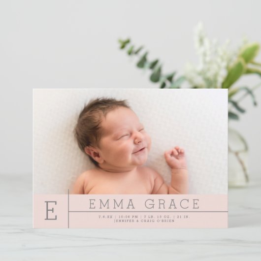 Faire-part Simple moderne Monogramme Blush rose fille photo n (Debout devant)