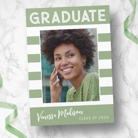 Faire-part Stripes tendance Simple Retro Graduate Photo Vert