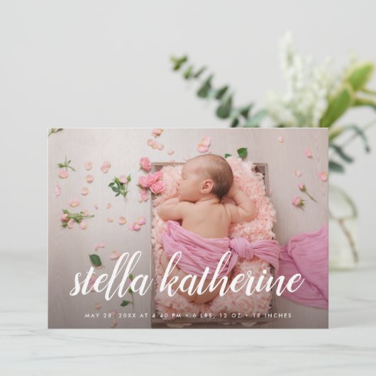 Faire-part Sweet Script | Annonce de naissance avec collage d (Debout devant)