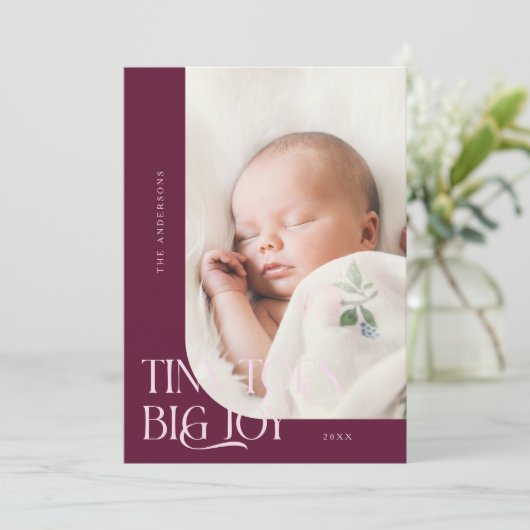 Faire-part Toile minuscule Grosse Joie Cranberry Photo Naissa (Debout devant)