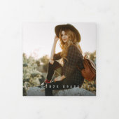 Faire-part Trois Volets Panoramic Graduate Tri-Fold Announcement (Protection)