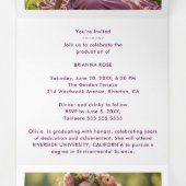 Faire-part Trois Volets Stylish Graduation Cap Plum Tones & Gold  (Intérieur au milieu)