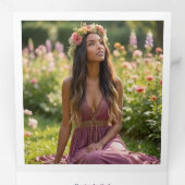 Faire-part Trois Volets Stylish Graduation Cap Plum Tones & Gold  (Intérieur en premier)