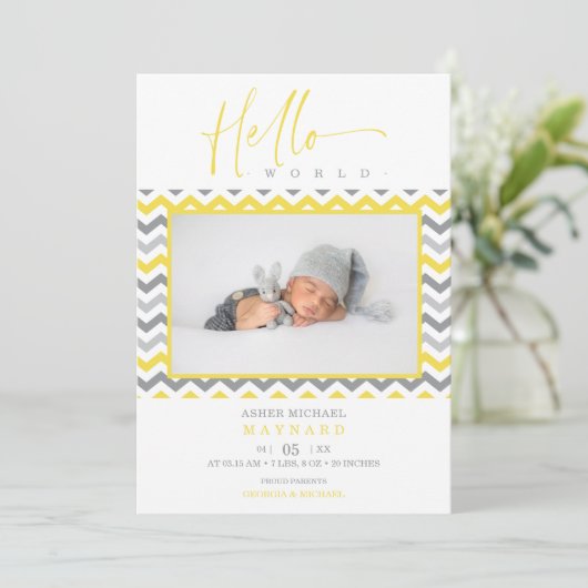 Faire-part Unisex Jaune Grey Zigzag Hello World Nouveau-né (Debout devant)