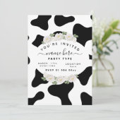 Faire personnaliser des invitations avec une impre (Debout devant)