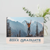 Faire simple Invitation de photo de diplômé 20xx 2 (Debout devant)