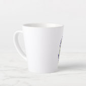 Faire une différence Un instant Latte Mug (Angle gauche)