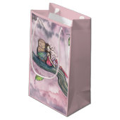 Fairy and Owl Whimsical Fantasy Art Klein Cadeauzakje (Achterkant Gekanteld)