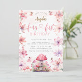 Fairy First Birthday Magische feestuitnodiging Kaart (Staand voorkant)