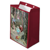 Fairy Tale Characters Scene Medium Cadeauzakje (Achterkant Gekanteld)