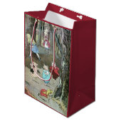 Fairy Tale Characters Scene Medium Cadeauzakje (Voorkant Gekanteld)