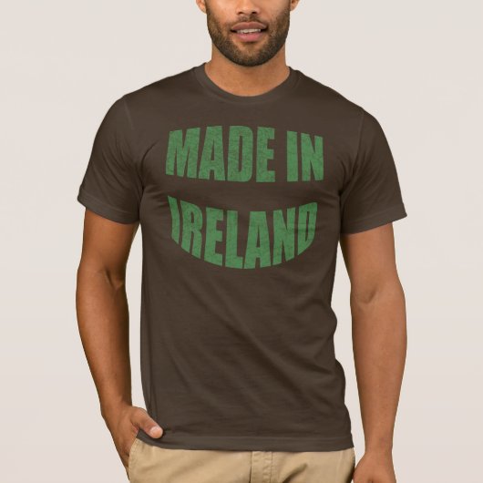 Fait dans le T-shirt de l'Irlande (Devant)