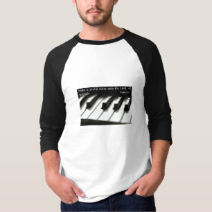 Faites un T-shirt joyeux de bruit