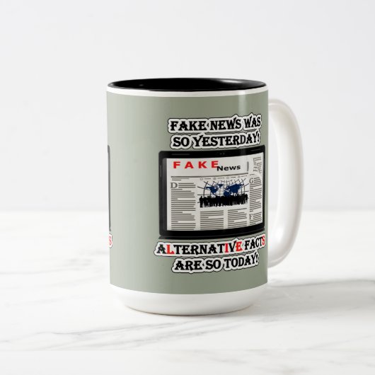 Fake News and Alternative Facts 15 oz Two-Tone Mok (Voorkant rechts)