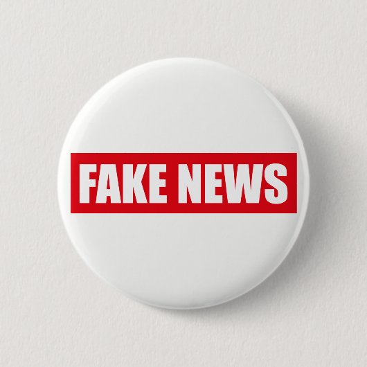 Fake News Badge Pin Button (Voorkant)
