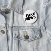 Fake News fashionable Post Truth Ronde Button 5,7 Cm (In situ)