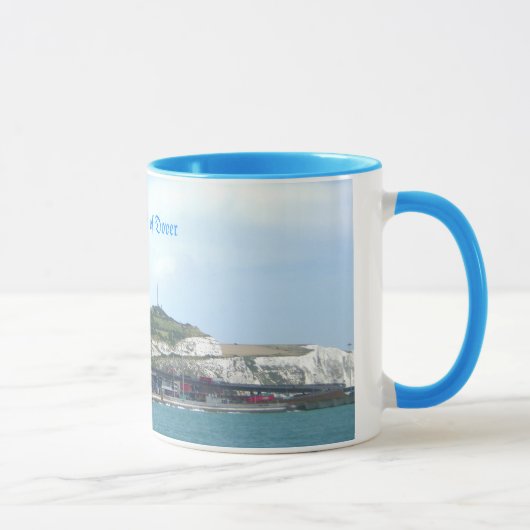 Falaises blanches tasse de souvenir de Douvres, (Droite)
