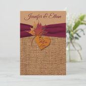 Fall in Love Burlap, Faire-part de mariage Feuille (Debout devant)