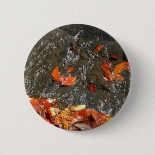 Fall Leaves in Waterfall I Autumn Photography Ronde Button 5,7 Cm