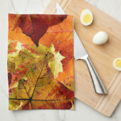 Fallen Autumn Leaves Theedoek (Quarter Fold)