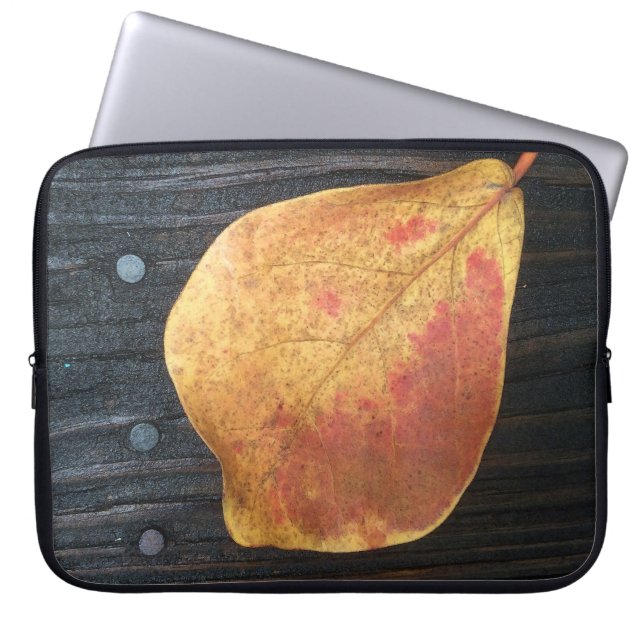 Fallen Leaf Laptop Sleeve (Voorkant)