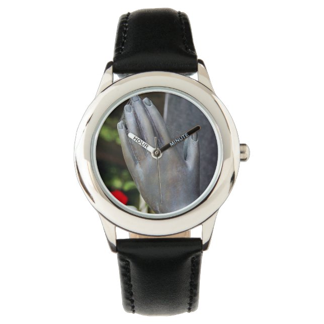 Falln Silent Prayer Horloge (Voorkant)